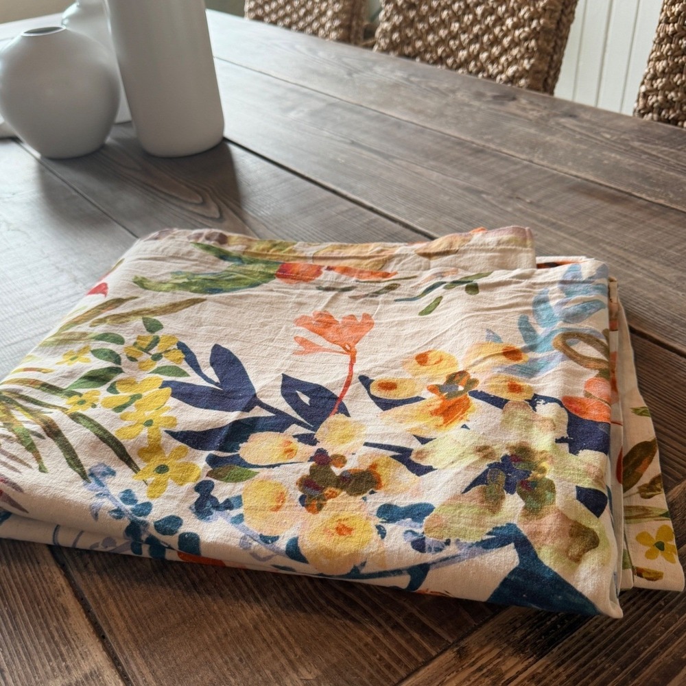 Crate & Barrel Artiste Linen Cotton Floral Farmhouse Garden Tablecloth 60x144